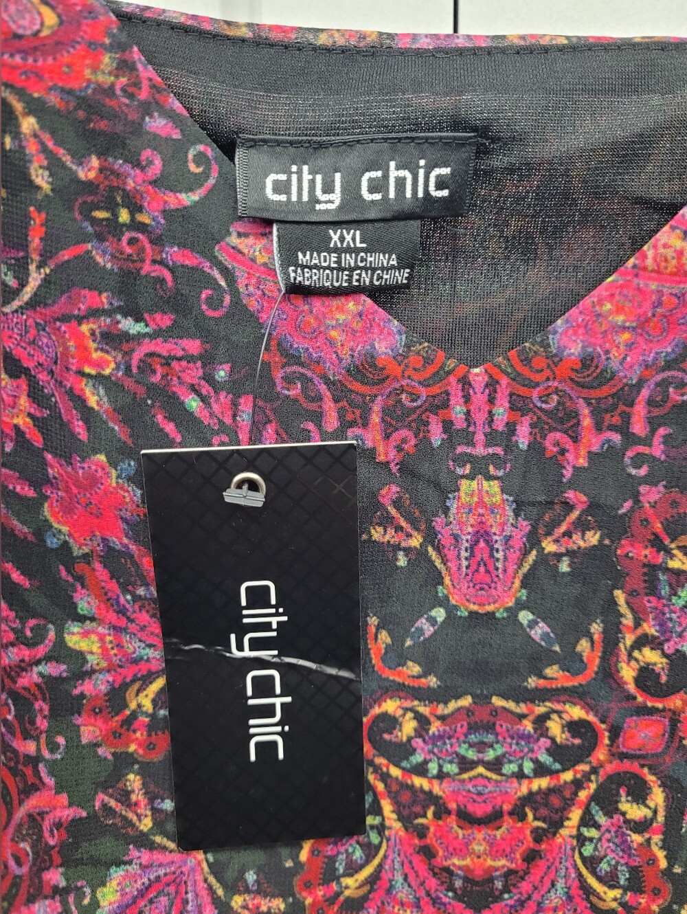 CITY CHIC Dream Weaver Maxi Dress | Boho Paisley Print Sleeveless Maxi - Picture 4 of 10